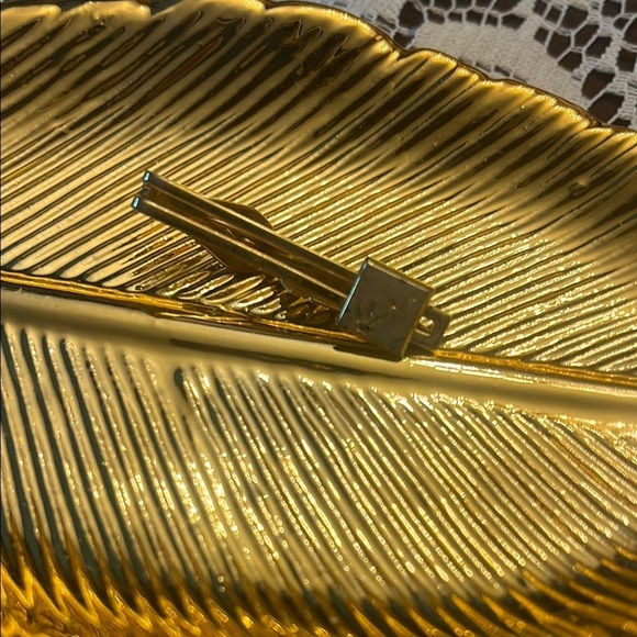 SWANK Vintage Art Deco Gold Jewelry Tie Clip Sleek Design - Picture 4 of 4